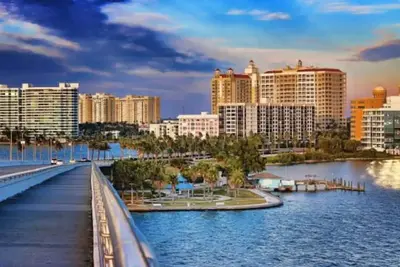 Image de Coconut Dream 2 Bedrooms in Downtown Sarasota near the Marina and beaches!