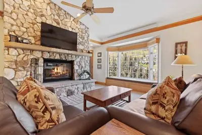 Image de The Charter at Beaver Creek D460