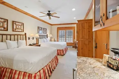 Image de The Charter at Beaver Creek D255