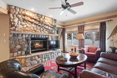 Image de The Charter at Beaver Creek D160