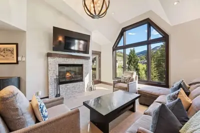 Image de The Charter at Beaver Creek B440