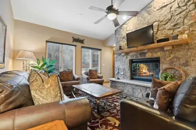 Image de The Charter at Beaver Creek B430