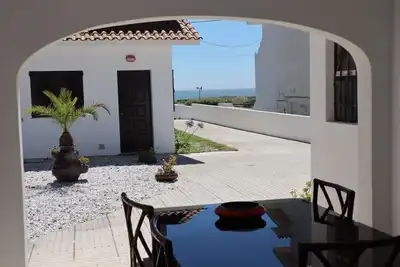 Image de Casa do Cipreste - In front of the beach