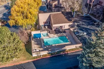 Image de Cozy 2 Bed Durango Condo w/ Pool, Sauna, Hot Tub