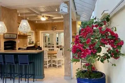 Image de Condominium House with Private Pool 50m from the Beach in Juquehy
