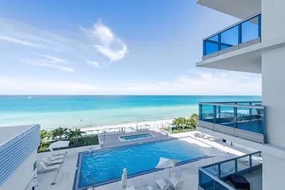 Image de Churchill Suites Monte Carlo Miami Beach