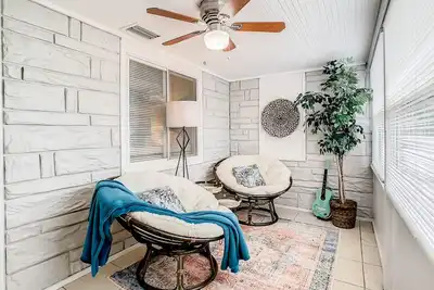 Image de Modern, Clean & Cozy