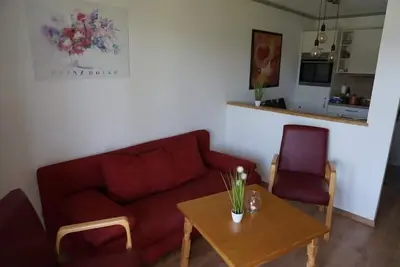 Image de Spacious two-room apartment for up to 4 people with its own balcony or terrace