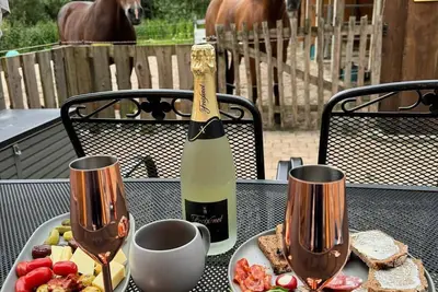 Image de Tack room apartment, living next to horses in the Westerwald at Lindenhof Bergenhausen