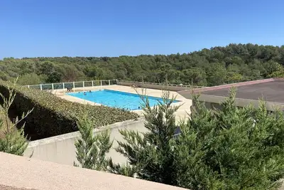 Image de Appartement 2p avec terrasse, piscine et parking privé - Proche plages du Var