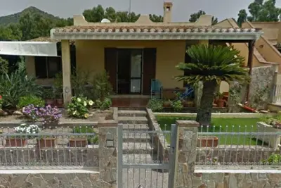 Image de Sicicas, 300 meters from the sea