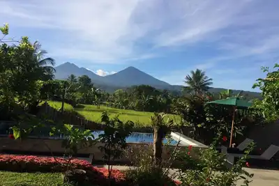 Honeymoon Villa With Rice Field View