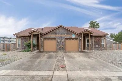 Image de Close to beach, Discovery Trail, Fenced Yard (Seag)