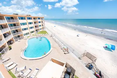 Image de Ocean Front Complex - Beautiful Ocean Views! Can't Get Any Closer To The Ocean! !