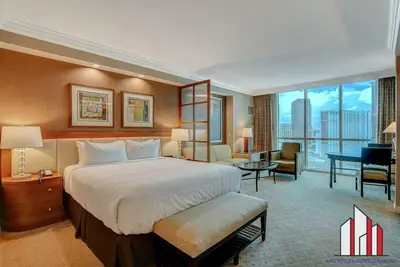 Image de Mgm Signature-24-709 Strip View Jacuzzi Studio