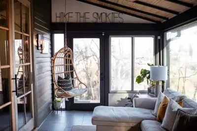 Image de Urban Mountain Home—1 mile from Ut Campus, Convention Center, Downtown Knx