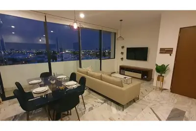 Image de Condo Catalina, Lindo departamento, a 3min de Altabrisa. Zona muy segura.