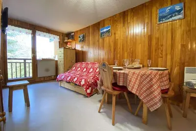 Image de 2ème étage, balcon, télévision, casier à ski, 26m², Praz sur Arly