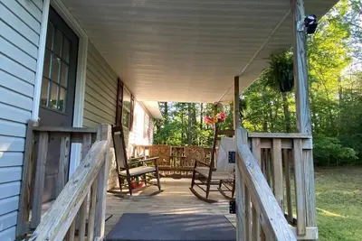 Image de Wildflower In the Wood: 20 wooded acres to hike