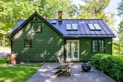 Image de Secluded Valley-view Catskills Getaway