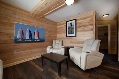 Image de Suite-Salle de bain et douche-Patio-2 Bedroom/3 bed-Kitchen