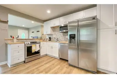 Spacious, cozy 3br home 3. 1 miles to Paul Brown