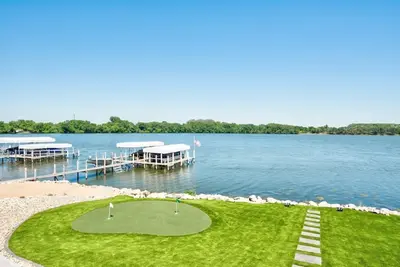 Image de On Par Silver Lake Condo