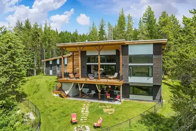 Image de Whitefish Modern  Amazing views and great location to access Glacier, lake & Ski