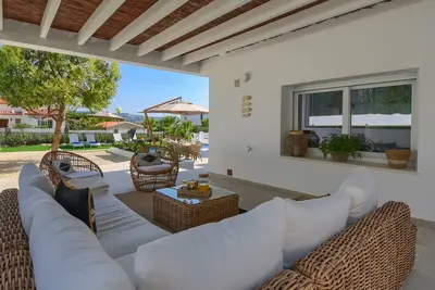 Image de Villa moderne et confortable à Javea, Costa Blanca, Espagne  avec piscine privée pour 6 personnes