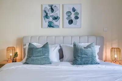 Image de Great 1bdr Apartment in The Greens \/ Close to Dubai Marina