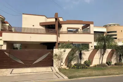Image de Elegant 2-Bedroom house in Eme, Dha Phase 12.