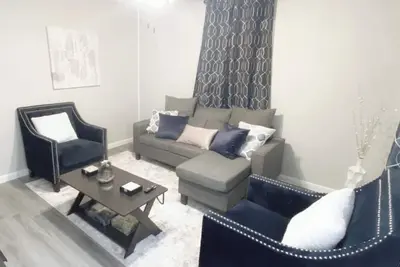 Image de The Exclusive Retreat! Chique! Stylish! Renovated!