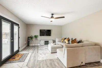 Image de Plaquemine Lng & Belle Chasse Contractors Welcome. Cleaning Included
