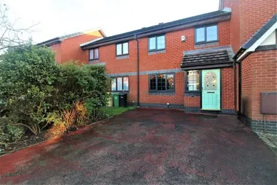 Image de Beautiful 2-Bed House in Bolton with free parking