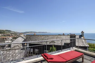 5 St Michaels House, country holiday cottage in Lyme Regis