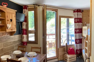 Image de Studio rénové 16m2, pied des pistes à Morzine, idéal famille, bien équipé, wifi fibre, non-fumeur