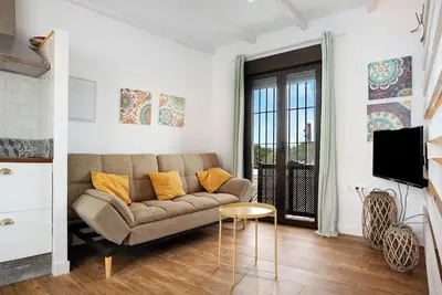 Image de Studio 'Clara 1' près de la mer avec terrasse et Wi-Fi