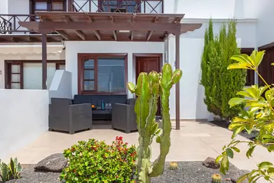Image de ! Promo 19-29/8 et 10-21/9! Maison en bord de mer, vue Fuerteventura, piscine
