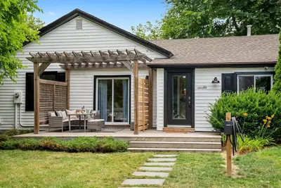 Image de La Petite Maison, Live the French Lifestyle