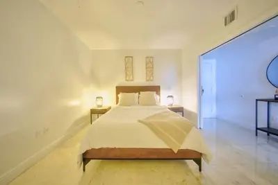 Image de Gorgeous 1bd Apt Resort Style Amenities & Beachfront!