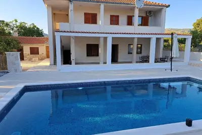 Image de Maison de vacances Marina pour 1 - 6 personnes avec 3 chambres à coucher - Maison de vacances