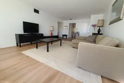 Image de Spacious 3 bed 2 bath single family house
