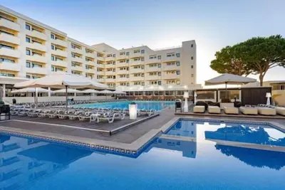Image de Albufeira Sol Villas Iii| Pool and Garden Gym Spa