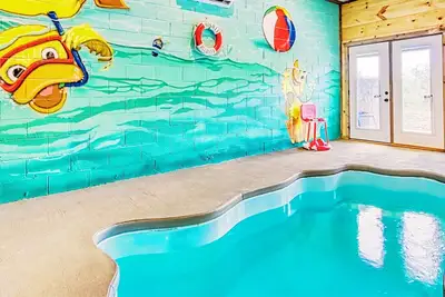 Image de ✨Mighty Duckster✨ Prv Pool, Hot Tub, A+ Views, Firepit, Dog-friendly