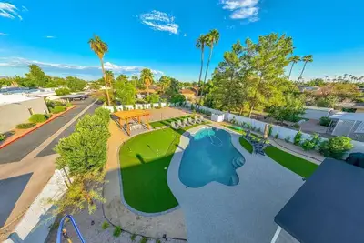 Image de Oasis w Dream Amenities - Pool, Putting, Volley!