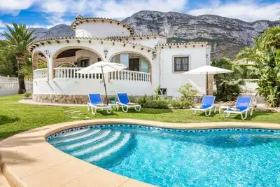 Image de Magnifique maison de vacances privée avec Wifi, climatisation, piscine privée, Tv, patio, parking