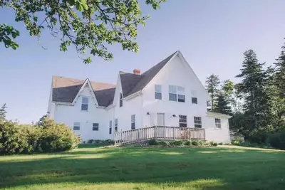 Image de 5 bdrm Farmhouse. Close to the beach.
