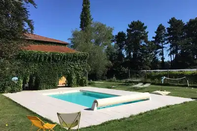Image de Magnificent Renovated Farmhouse, 10 Min A7, Ideal for gathering with family\/friends