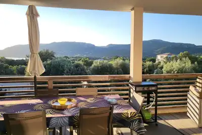 Image de Appartement  Standing avec piscine, terrasse, piscine, garage, à 200m du port