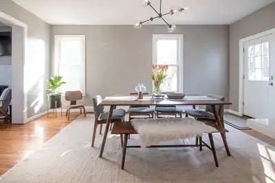 Image de Hightop House · Hightop House: Modern Victorian in Midtown, New